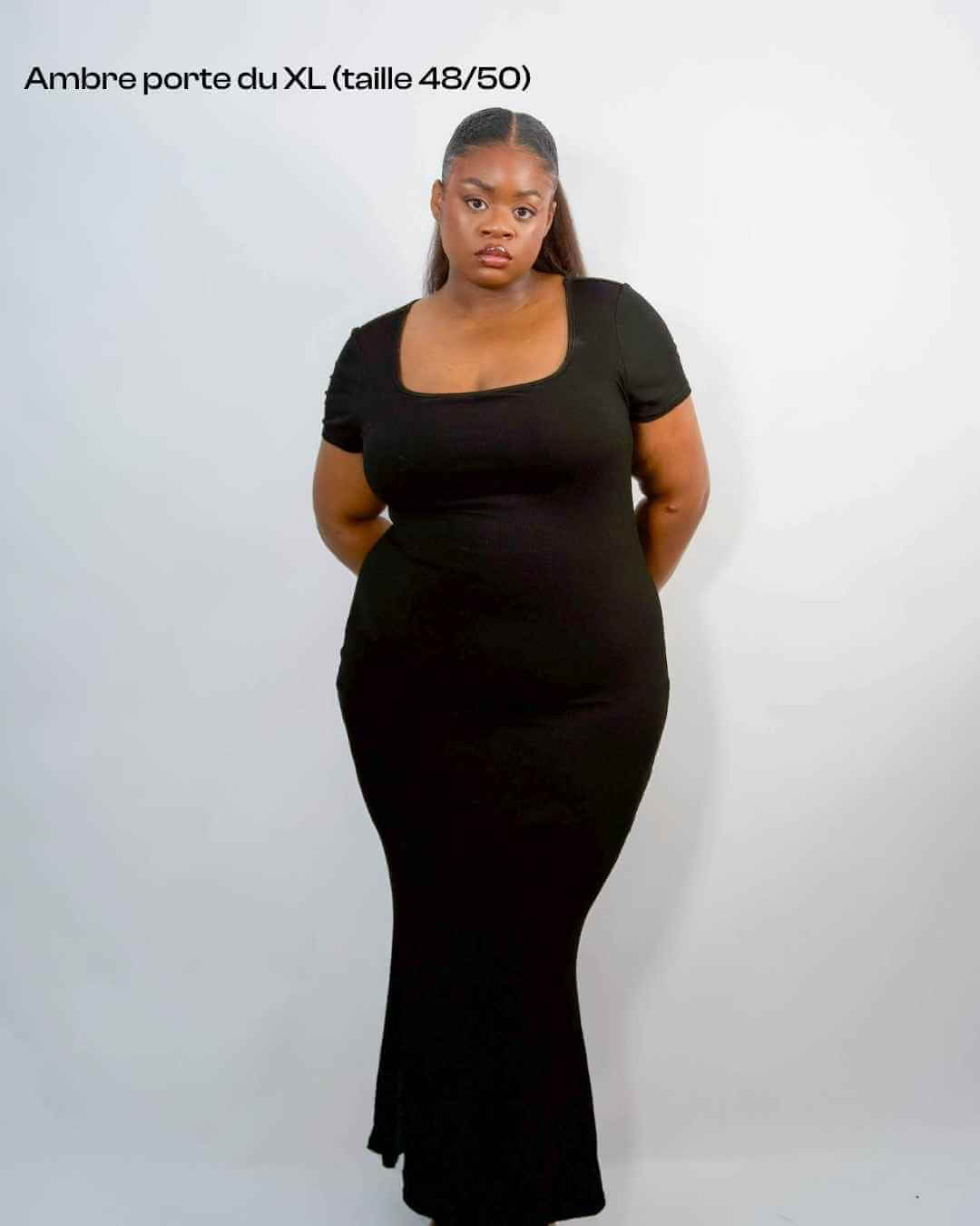 Magic™ Robe Sculptante Manches Courtes – Silhouette Lissée & Confort