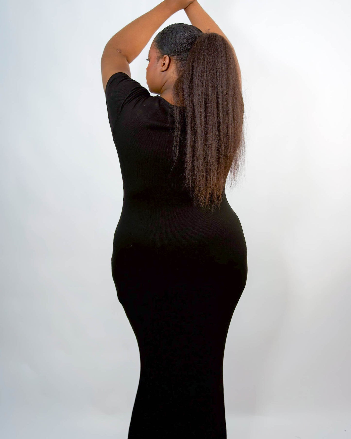 Magic™ Robe Sculptante Manches Courtes – Silhouette Lissée & Confort
